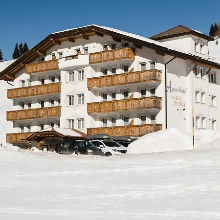 Lägenhetshotell Sellaronda Arabba