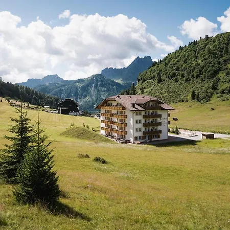 Sellaronda 3* 阿拉巴