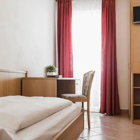 Sellaronda Lägenhetshotell 3*