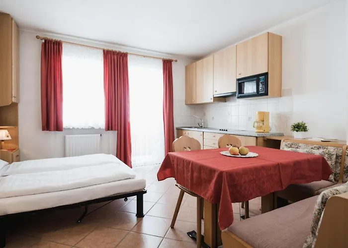 Sellaronda Apartmanhotel 3*