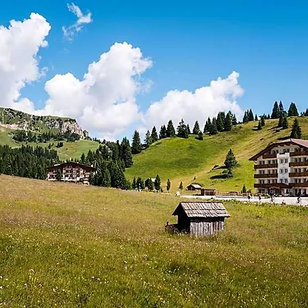 公寓式酒店 Sellaronda 3*