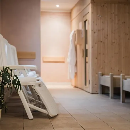 Sellaronda Lägenhetshotell *