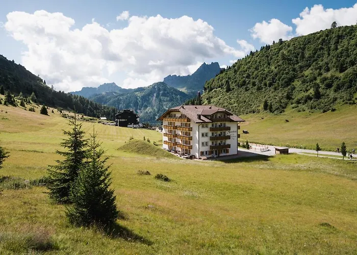 Sellaronda 3* Arabba