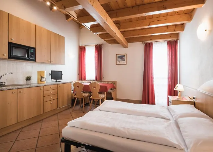 Sellaronda Apartahotel 3*